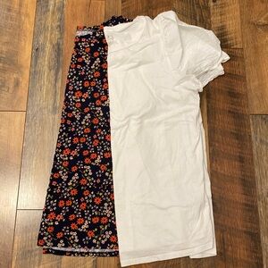 Ann Taylor Flutter sleeves Floral Plain White Large EUC